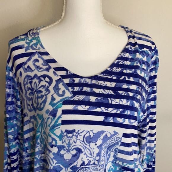 Easy wear by Chico’s size 2 which is a size 12. Please read full description - Picture 2 of 13